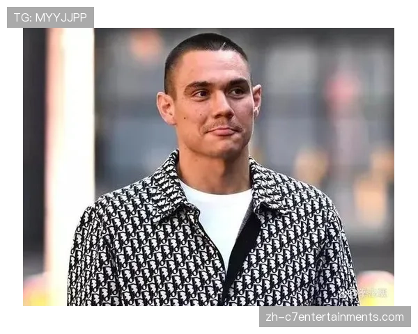 克劳福德与茨尤完成面对面推广，次中量级统一战门票已售罄